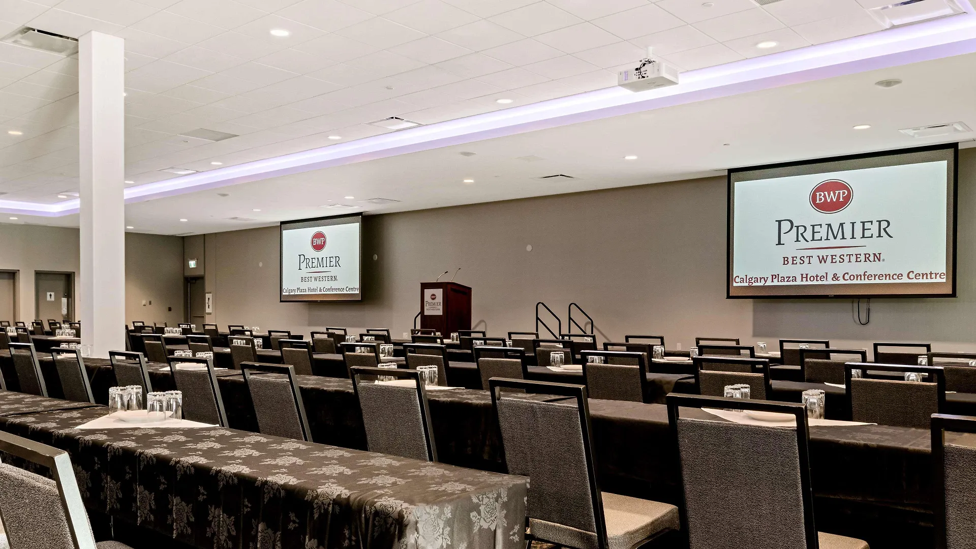 Best Western Premier Calgary Plaza Hotel & Conference Centre