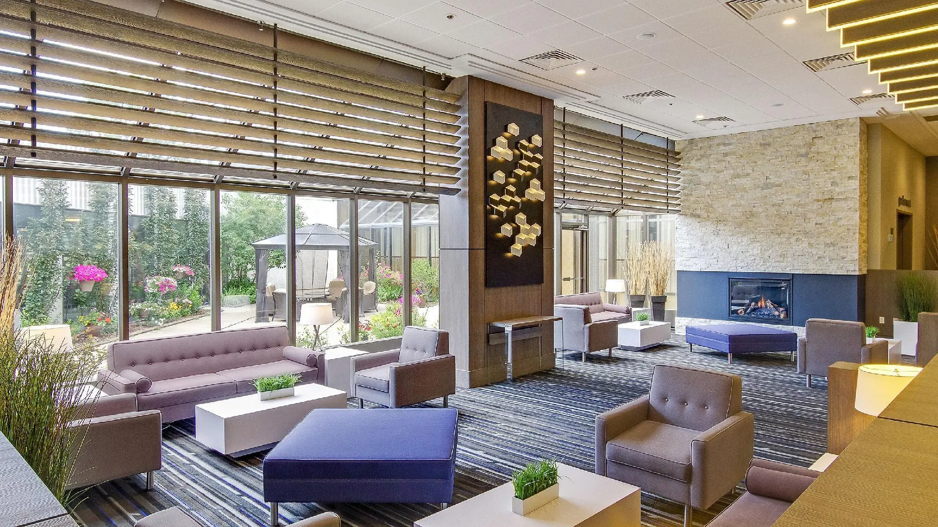Best Western Premier Calgary Plaza Hotel & Conference Centre