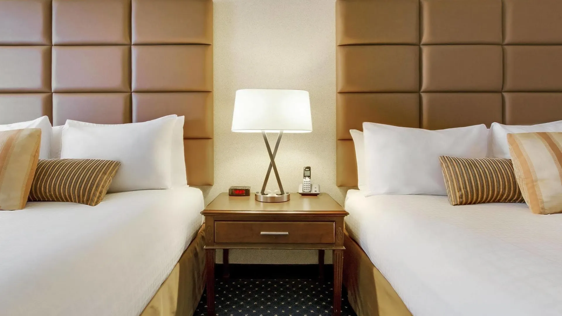 Best Western Premier Calgary Plaza Hotel & Conference Centre