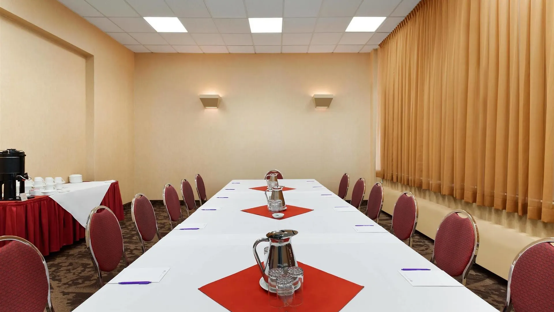 Best Western Premier Calgary Plaza Hotel & Conference Centre