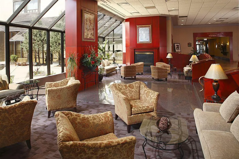 Best Western Premier Calgary Plaza Hotel & Conference Centre 4*,